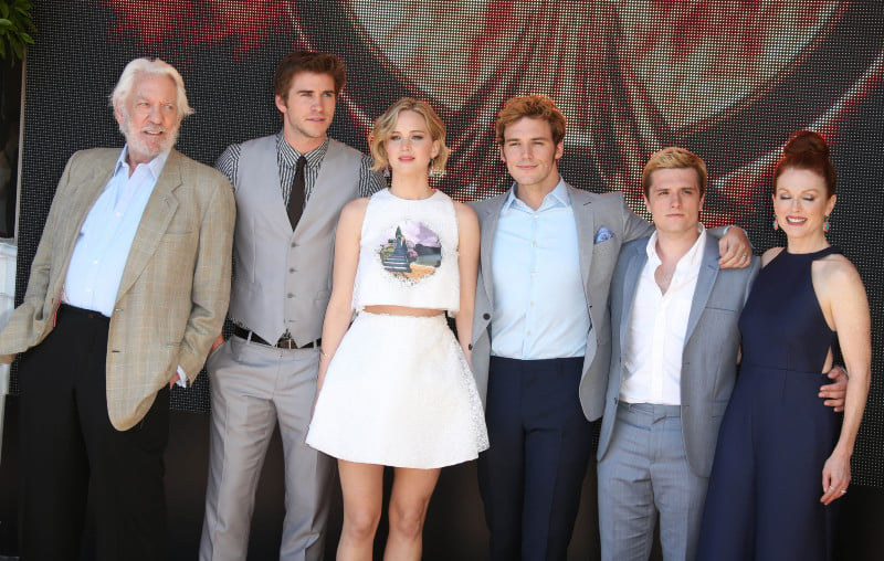 Hunger Games - La Révolte : Partie 1 : Photo promotionnelle Jennifer Lawrence, Josh Hutcherson, Sam Claflin, Liam Hemsworth