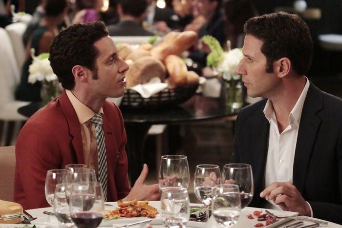 Royal Pains : Photo Mark Feurstein, Paulo Costanzo