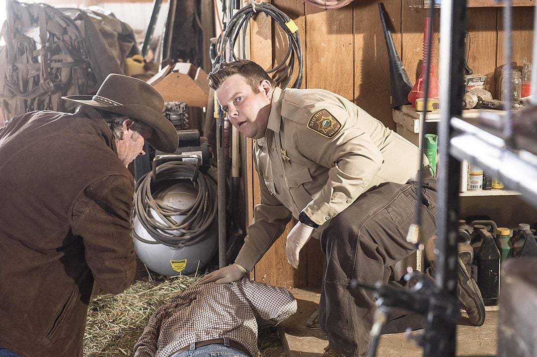 Longmire : Photo Adam Bartley, Robert Taylor (II)