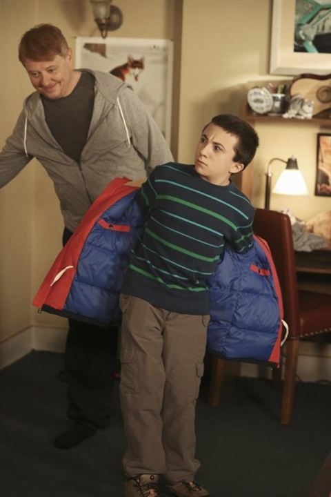 The Middle : Photo Dave Foley, Atticus Shaffer