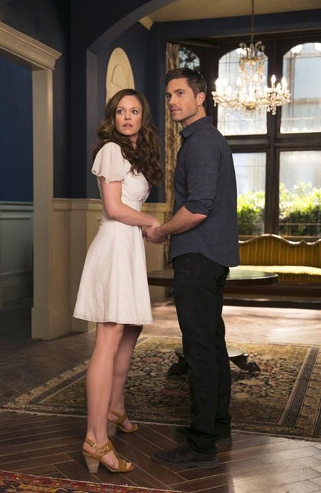 Witches of East End : Photo Rachel Boston, Eric Winter