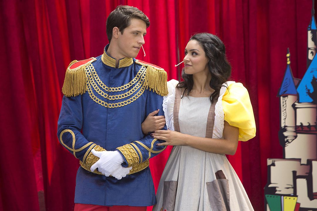 Happyland : Photo Shane Harper, Bianca Santos