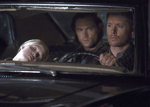 Supernatural : Photo Jensen Ackles, Brit Sheridan, Jared Padalecki