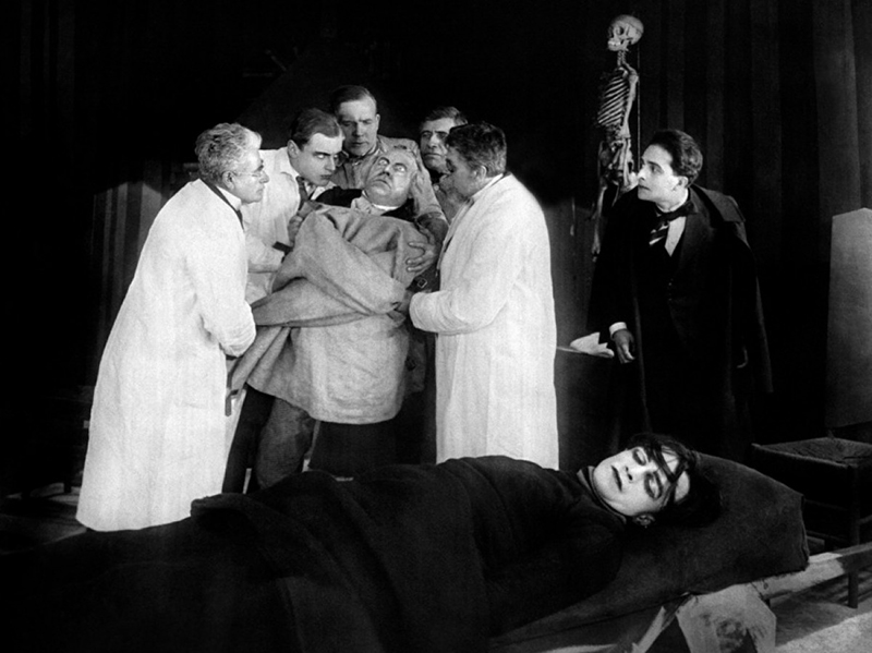 Le Cabinet du docteur Caligari : Photo
