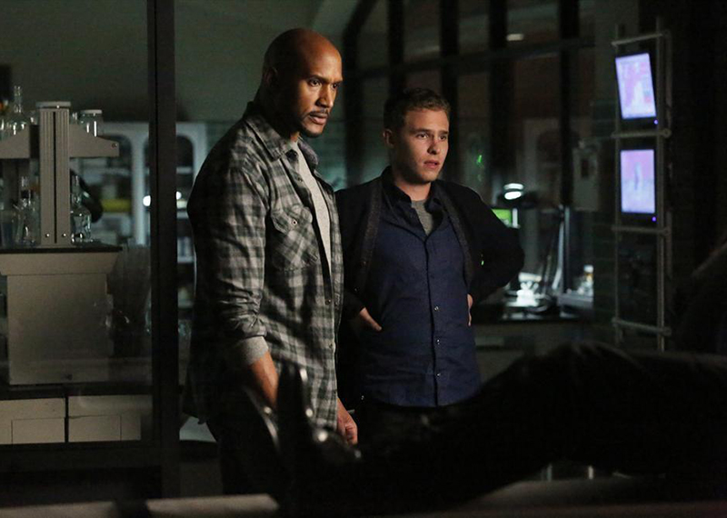 Marvel : Les Agents du S.H.I.E.L.D. : Photo Iain De Caestecker, Henry Simmons