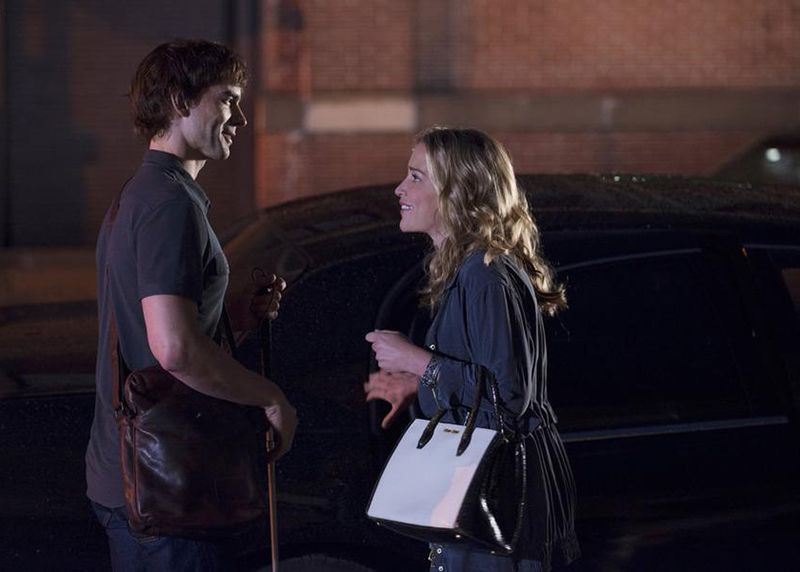 Covert Affairs : Photo Piper Perabo, Christopher Gorham