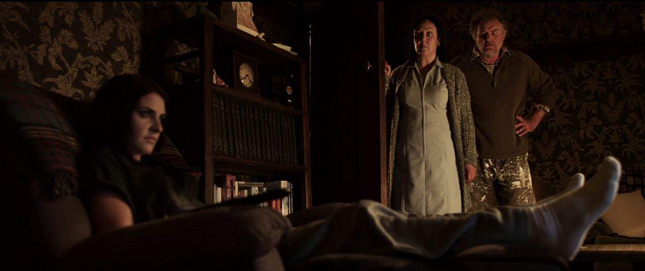 Housebound : Photo Morgana O’Reilly
