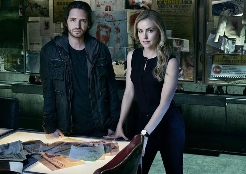 Photo Amanda Schull, Aaron Stanford