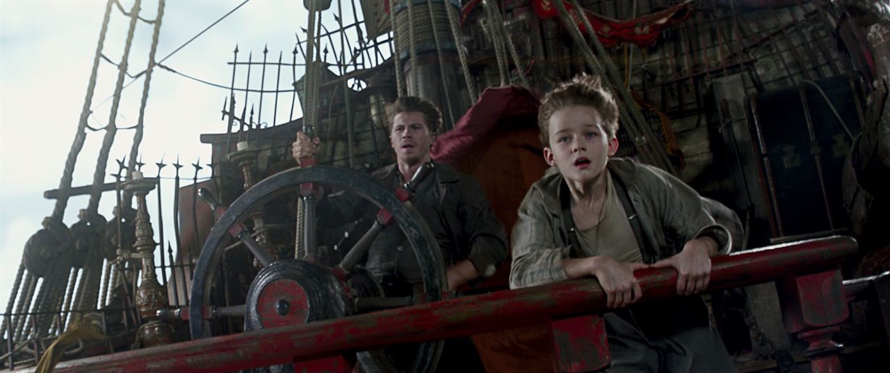 Pan : Photo Levi Miller (II), Garrett Hedlund