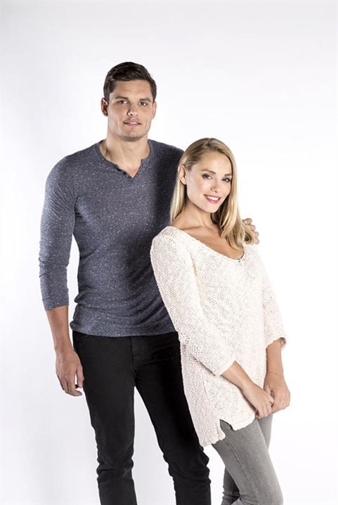 Nos chers voisins : Photo Joy Esther, Florent Manaudou