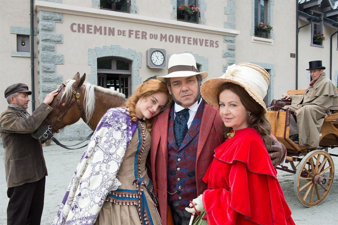 Le Voyage de Mr Perrichon : Photo Didier Bourdon, Nathalie Cerda, Noémie Merlant