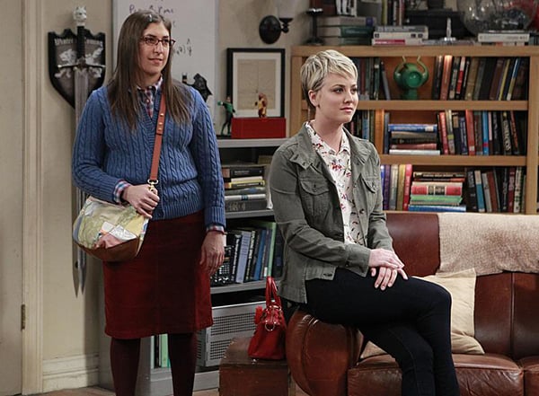 The Big Bang Theory : Photo Kaley Cuoco, Mayim Bialik