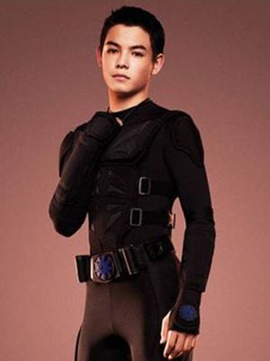 Affiche Ryan Potter