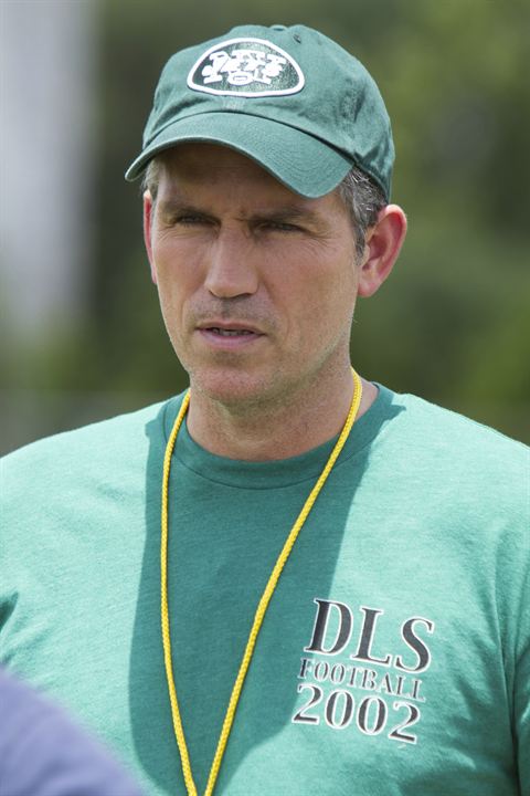 When The Game Stands Tall : Photo Jim Caviezel