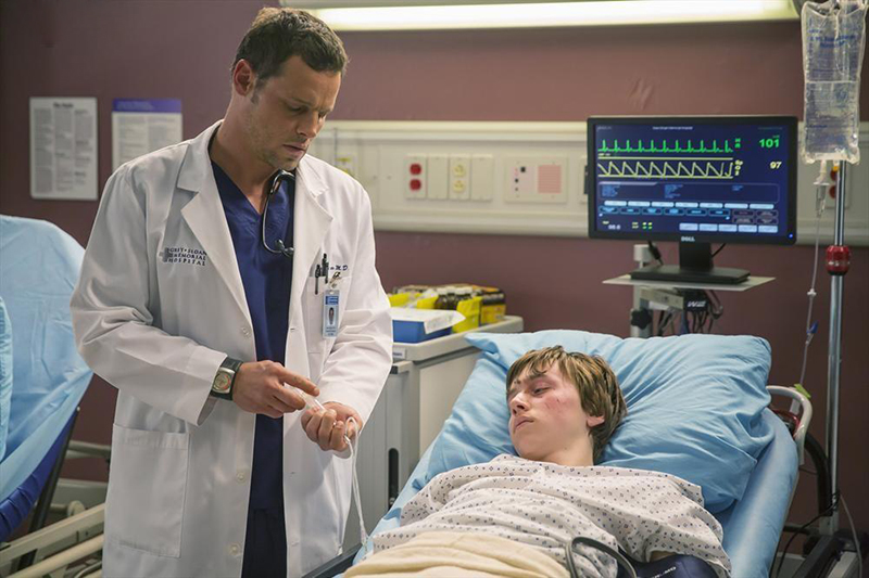 Grey's Anatomy : Photo A.J. Achinger, Justin Chambers (I)