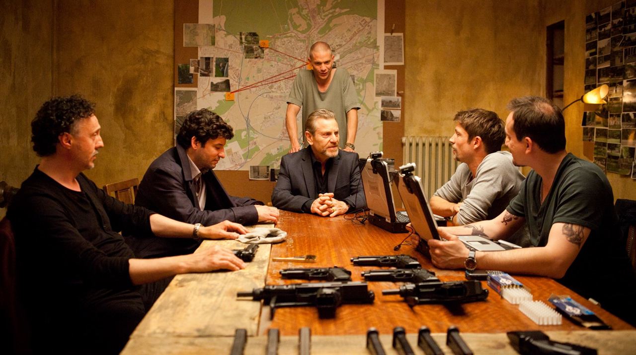 Les Brigands : Photo Eric Caravaca, Mickey Hardt, Serge Wolf, Luc Schiltz, Tchéky Karyo