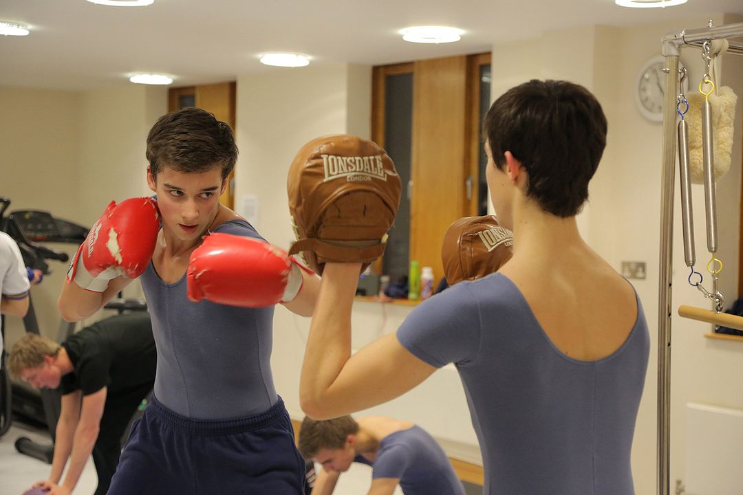 DANCERS : Photo