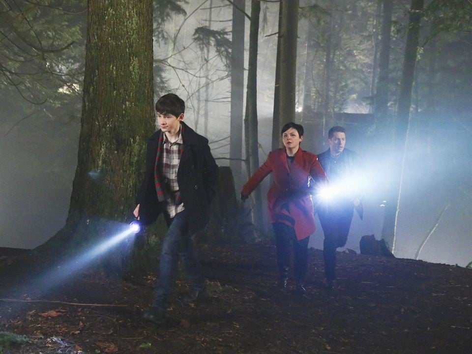 Once Upon a Time : Photo Ginnifer Goodwin, Josh Dallas, Jared Gilmore