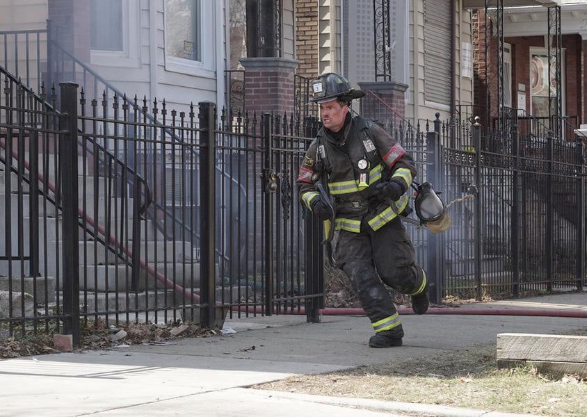 Chicago Fire : Photo Warren Christie