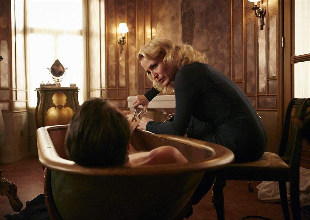 Hannibal : Photo Gillian Anderson