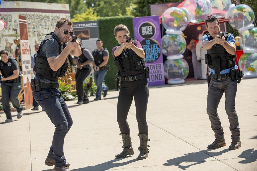 Chicago Police Department : Photo Jon Seda, Sophia Bush