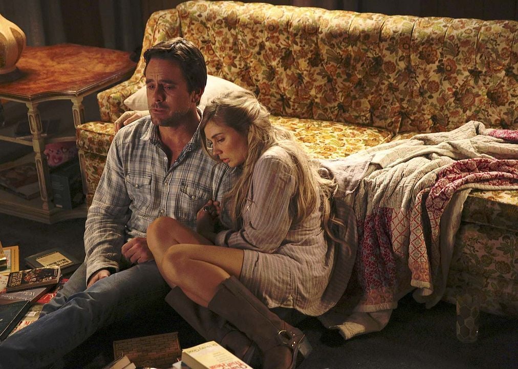 Nashville : Photo Clare Bowen, Charles Esten