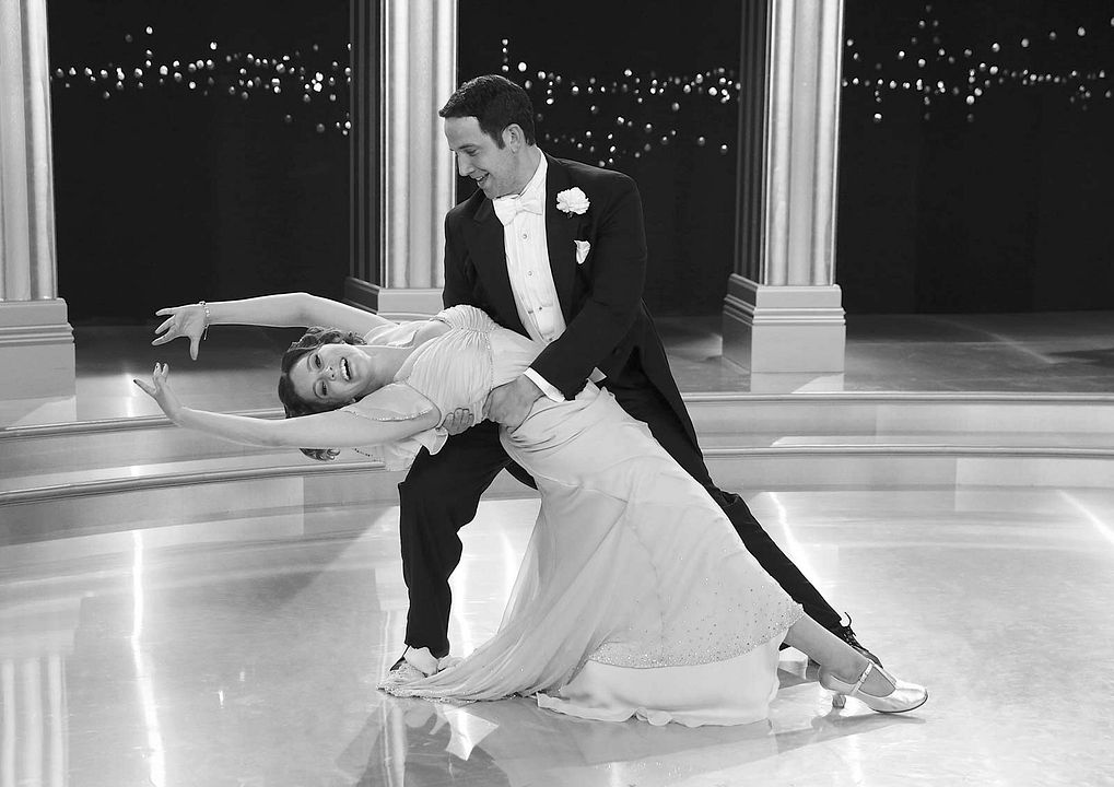 Crazy Ex-Girlfriend : Photo Rachel Bloom, Santino Fontana