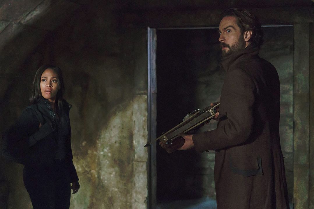 Sleepy Hollow : Photo Nicole Beharie, Tom Mison