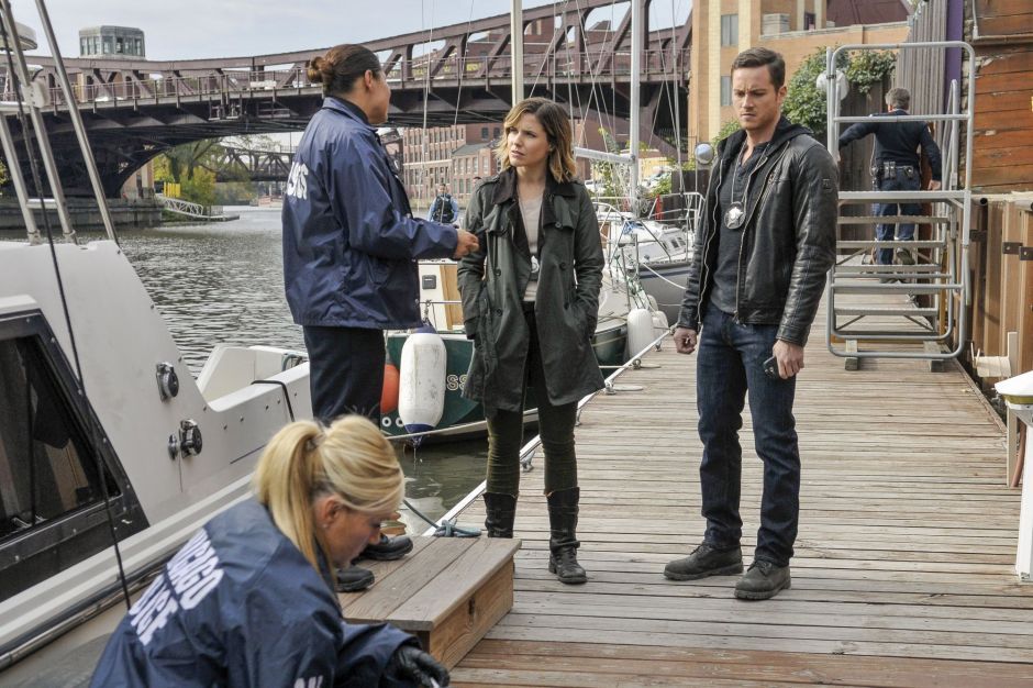 Chicago Police Department : Photo Jesse Lee Soffer, Sophia Bush