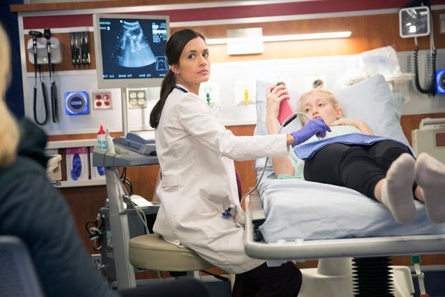 Chicago Med : Photo Torrey DeVitto