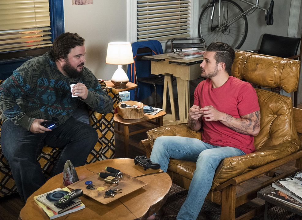 Younger : Photo Nico Tortorella