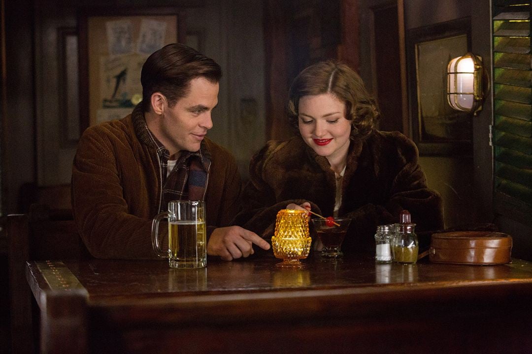 The Finest Hours : Photo Chris Pine, Holliday Grainger