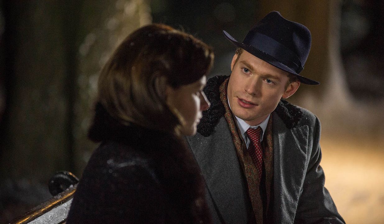 Despite the Falling Snow : Photo Sam Reid, Rebecca Ferguson