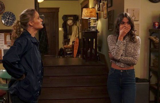 The Fosters : Photo Teri Polo, Maia Mitchell