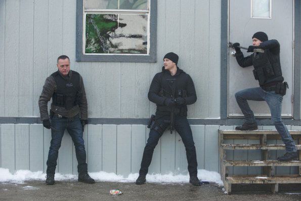 Chicago Police Department : Photo Jon Seda, Jason Beghe, Jesse Lee Soffer