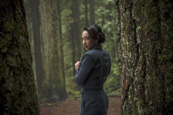 Flash (2014) : Photo Candice Patton