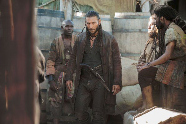 Black Sails : Photo Zach McGowan