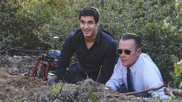 Scorpion : Photo Robert Patrick, Elyes Gabel