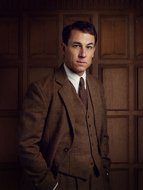 Photo Tobias Menzies