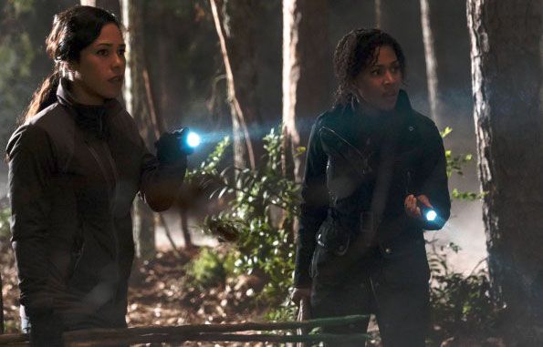 Sleepy Hollow : Photo Nicole Beharie, Jessica Camacho