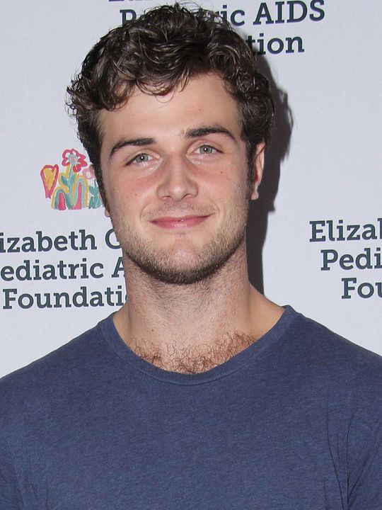 Affiche Beau Mirchoff