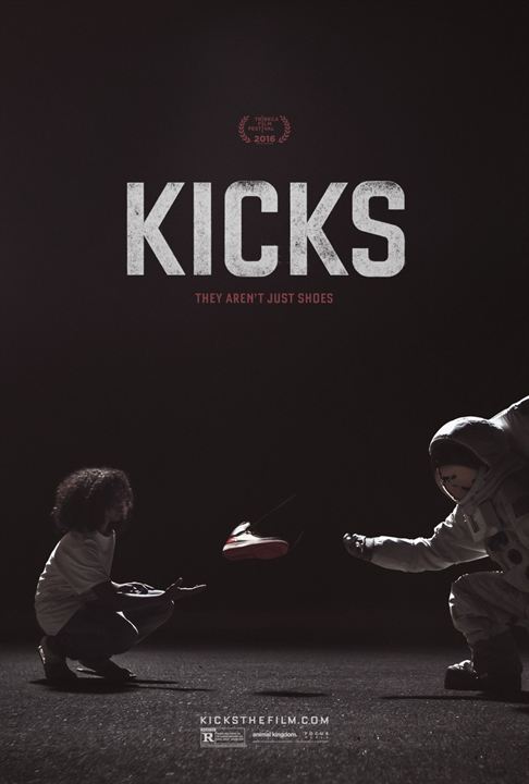 Kicks : Affiche