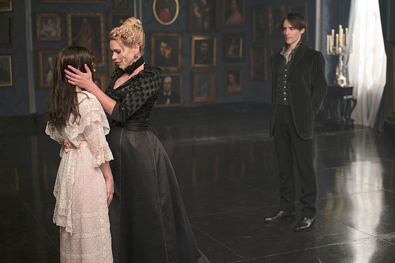 Penny Dreadful : Photo Billie Piper, Reeve Carney