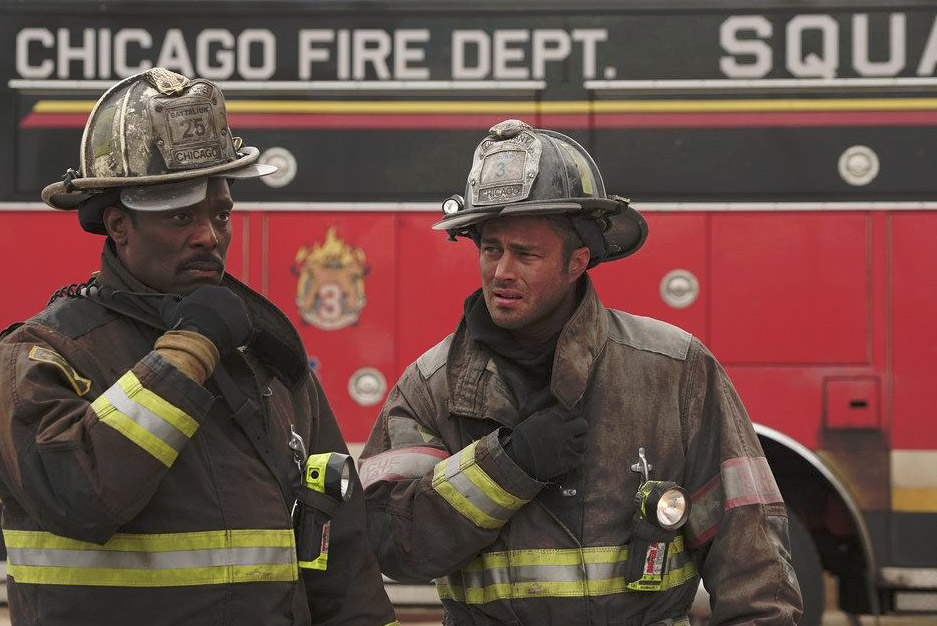 Chicago Fire : Photo Taylor Kinney, Eamonn Walker