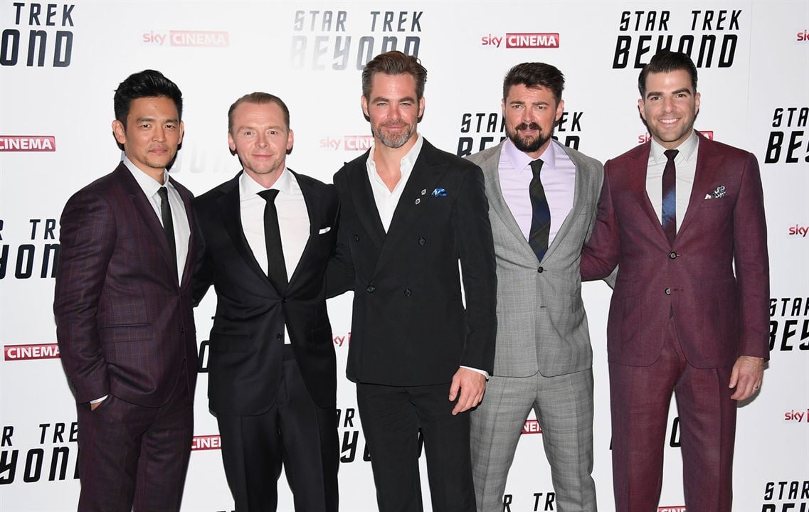 Star Trek Sans limites : Photo promotionnelle Zachary Quinto, Chris Pine, Simon Pegg, Karl Urban, John Cho