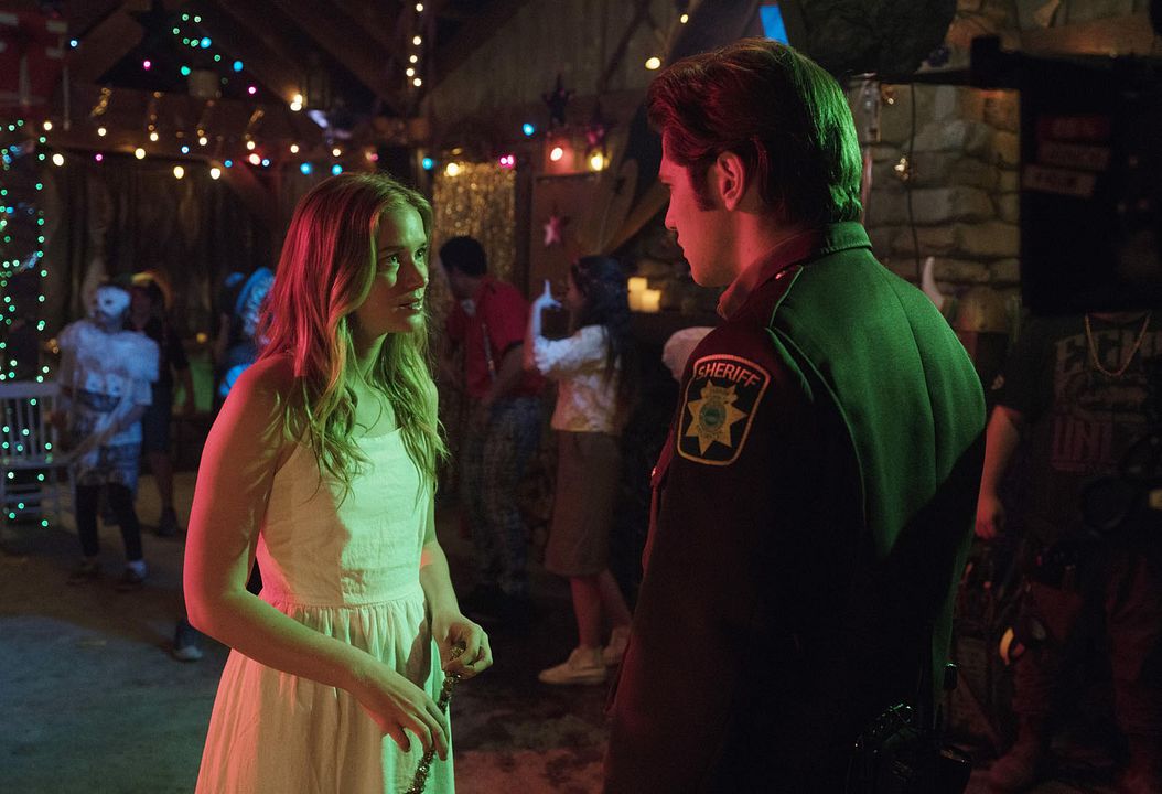 Dead of Summer : Photo Alberto Frezza, Elizabeth Lail