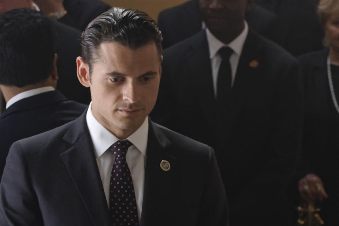 Designated Survivor : Photo Adan Canto