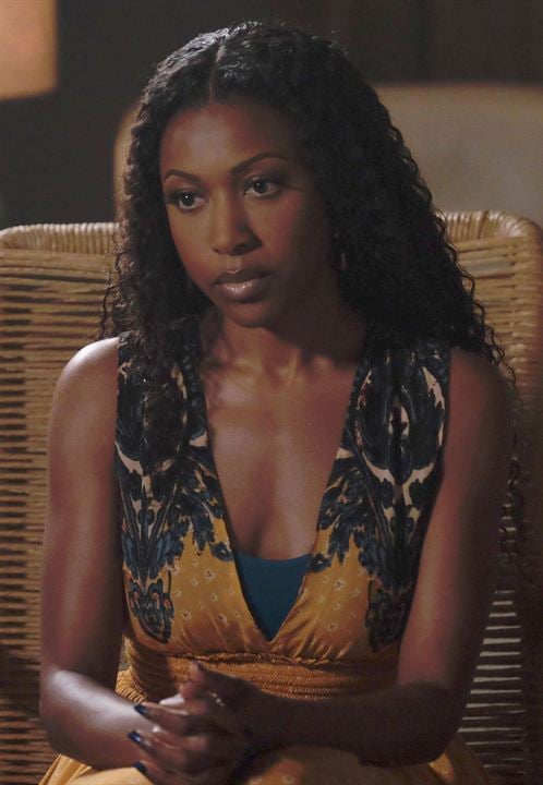 Rosewood : Photo Gabrielle Dennis