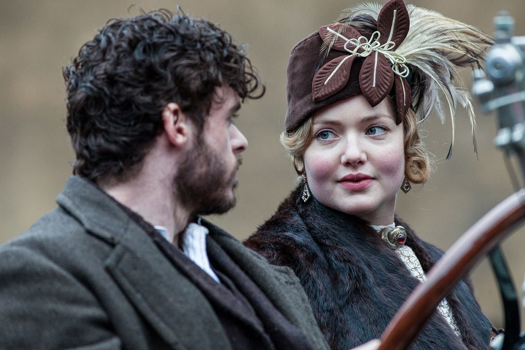 L'amant de Lady Chatterley : Photo Holliday Grainger, Richard Madden