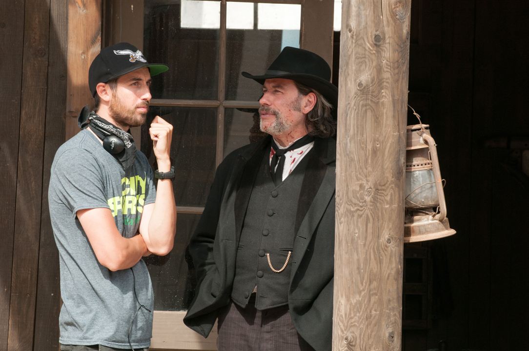 In A Valley Of Violence : Photo Ti West, John Travolta